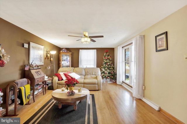 2200 PARK ST, York, PA 17408