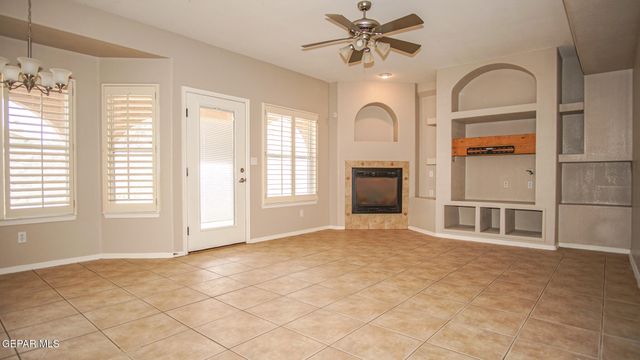 6325 FRANKLIN RIDGE Drive, El Paso, TX 79912