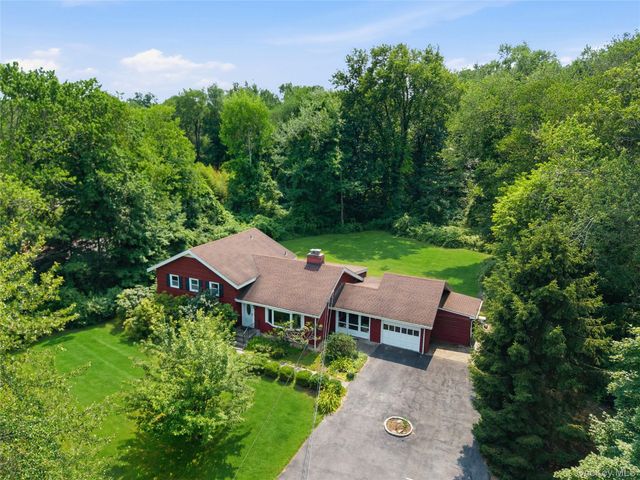 11 Creemer Road, Armonk, NY 10504