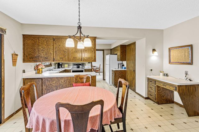 1181 Karth Lake Drive, Arden Hills, MN 55112