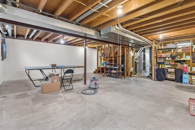 1181 Karth Lake Drive, Arden Hills, MN 55112