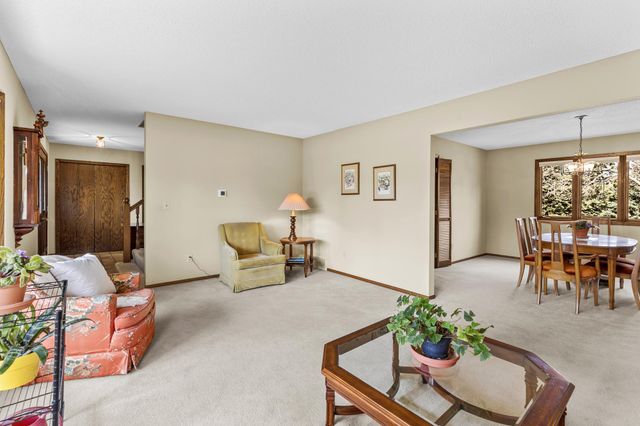 1181 Karth Lake Drive, Arden Hills, MN 55112