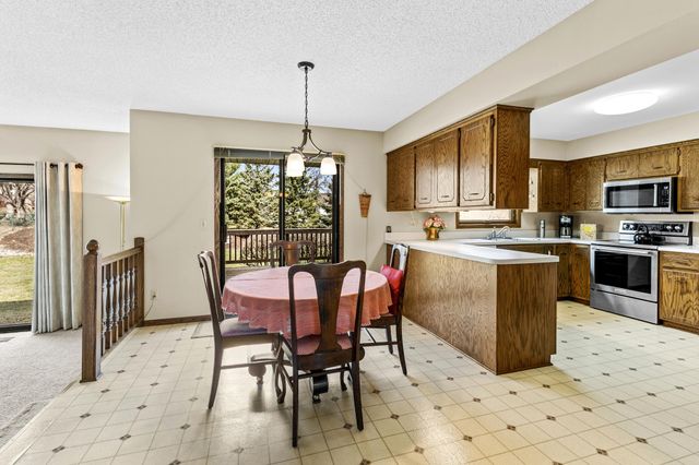 1181 Karth Lake Drive, Arden Hills, MN 55112