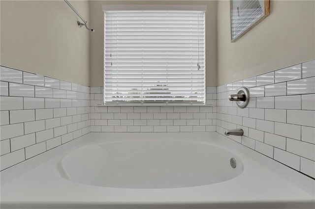 318 Upper Pheasant Court, Ball Ground, GA 30107