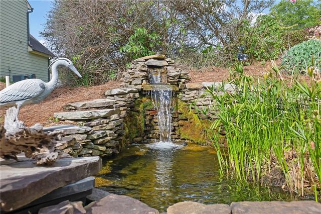 318 Upper Pheasant Court, Ball Ground, GA 30107