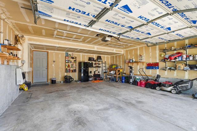 2881 W 2075 S, Syracuse, UT 84075