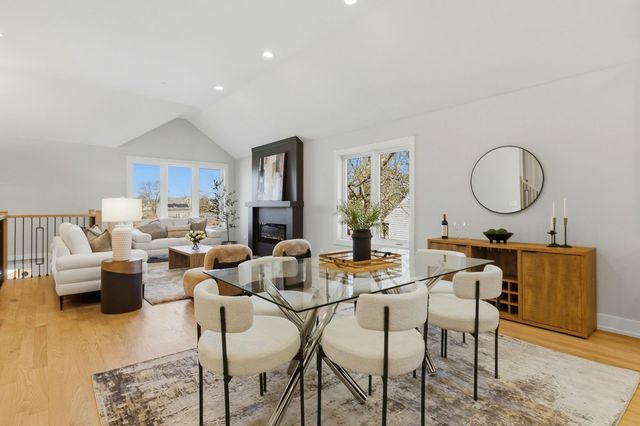 9327 Pleasant Avenue, Tinley Park, IL 60487