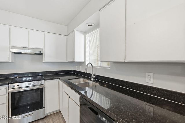 11434 N 24TH Drive, Phoenix, AZ 85029