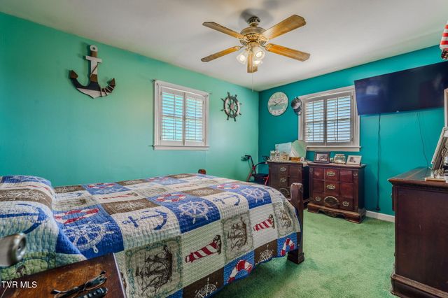 119 Shoemaker Lane, Church Hill, TN 37642
