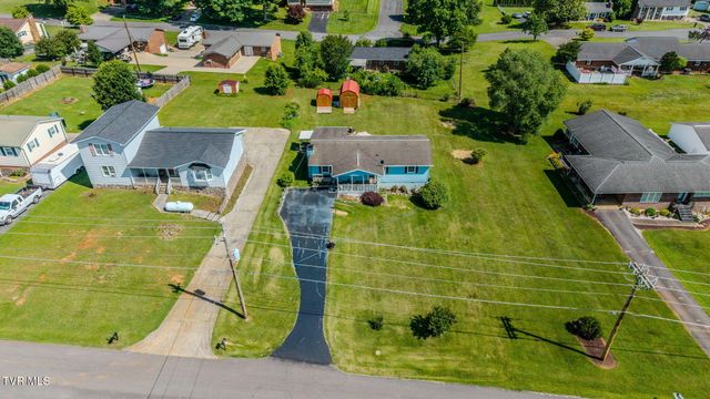119 Shoemaker Lane, Church Hill, TN 37642