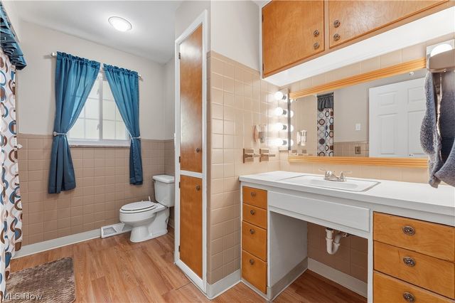 3745 Dentzler Road, Parma, OH 44134