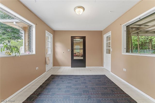 3745 Dentzler Road, Parma, OH 44134