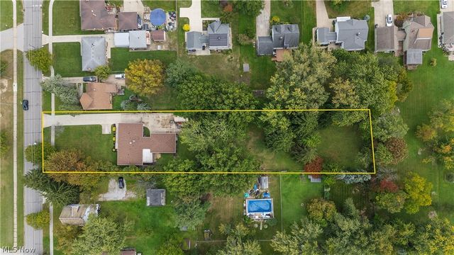 3745 Dentzler Road, Parma, OH 44134