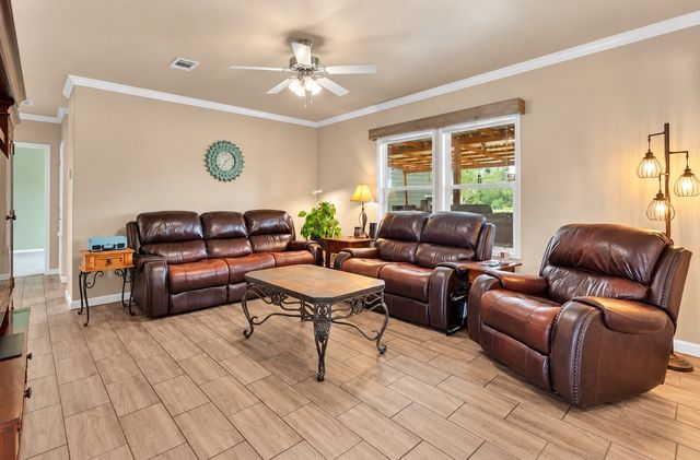 213 River Front Drive, Cedar Creek, TX 78612