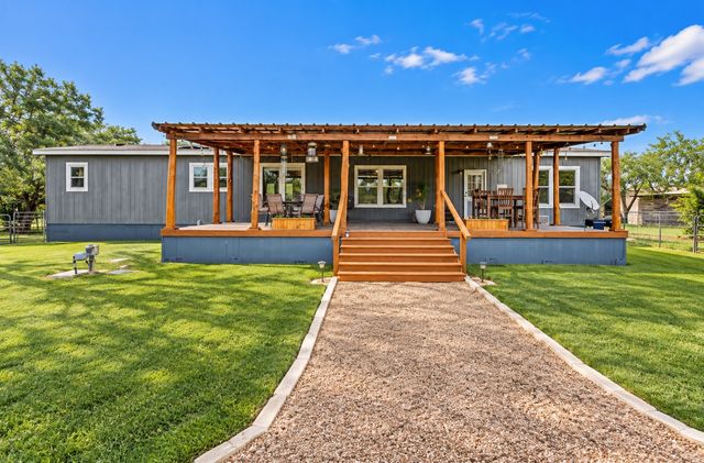 213 River Front Drive, Cedar Creek, TX 78612
