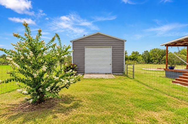 213 River Front Drive, Cedar Creek, TX 78612
