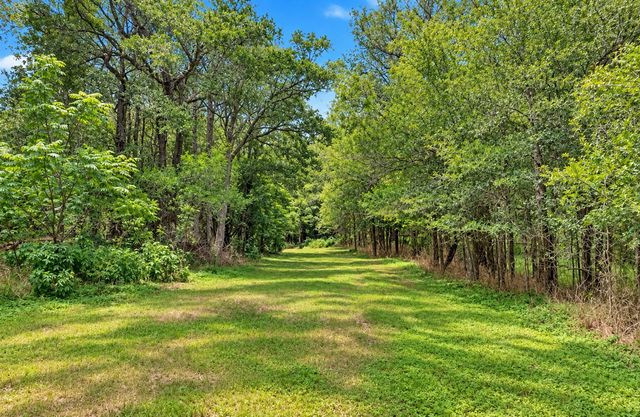 213 River Front Drive, Cedar Creek, TX 78612