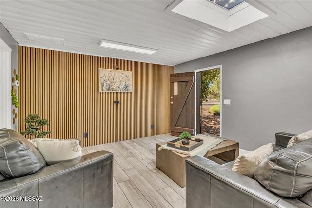 720 N Belvedere Avenue, Tucson, AZ 85711