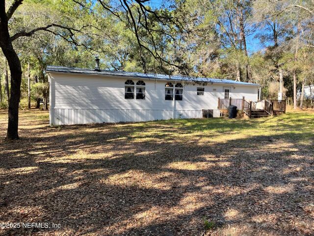 114 SAN JOSE Boulevard, Hawthorne, FL 32640