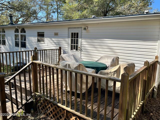 114 SAN JOSE Boulevard, Hawthorne, FL 32640