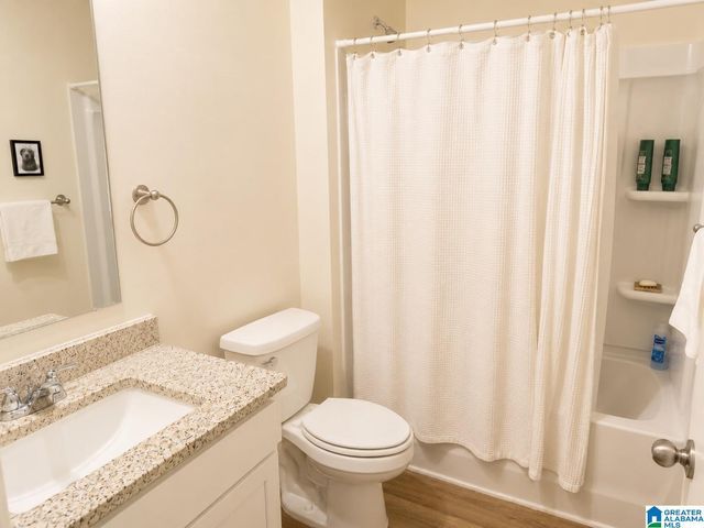 1096 GADWALL DRIVE, Alabaster, AL 35007