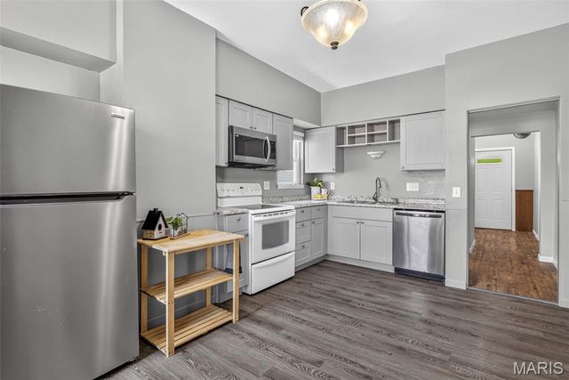 4725 Terrace Avenue, St Louis, MO 63116