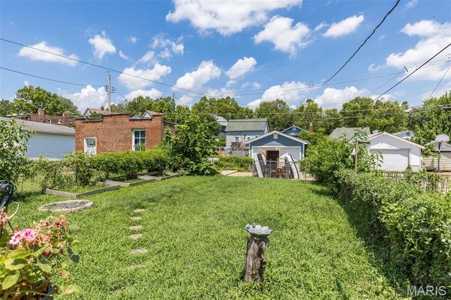 4725 Terrace Avenue, St Louis, MO 63116