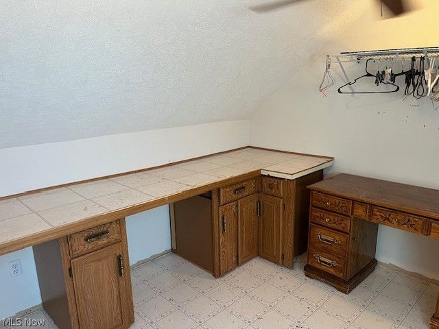 5523 Brewton Avenue NW, Canal Fulton, OH 44614
