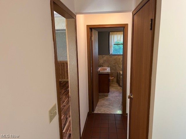 5523 Brewton Avenue NW, Canal Fulton, OH 44614