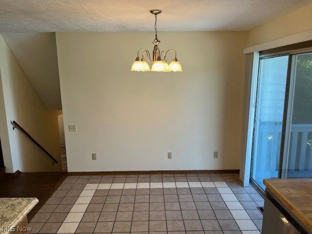 5523 Brewton Avenue NW, Canal Fulton, OH 44614