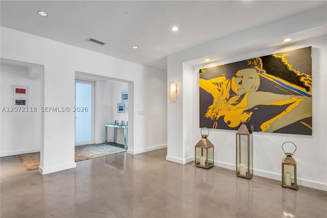 1741 Cleveland Rd, Miami Beach, FL 33141