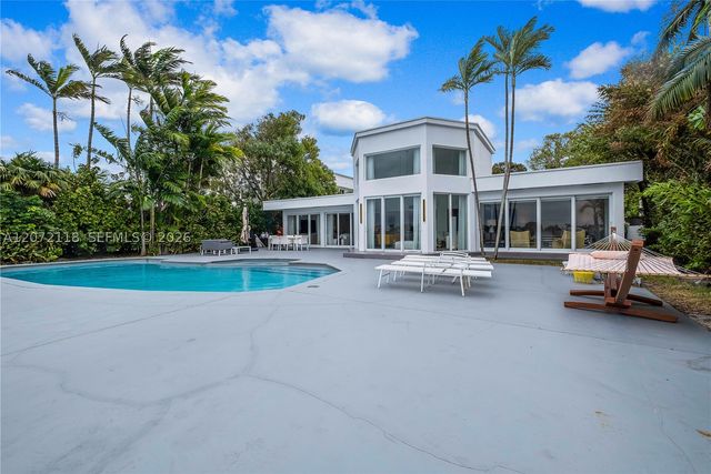 1741 Cleveland Rd, Miami Beach, FL 33141