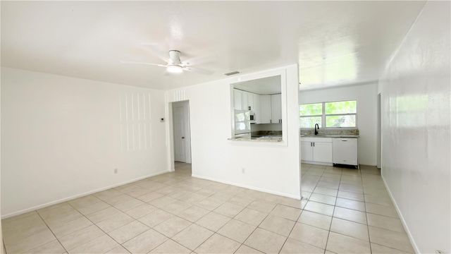 3207 AVENUE J NW, Winter Haven, FL 33881