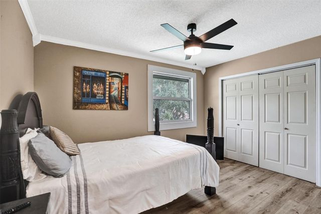 3808 NW 73rd Way, Coral Springs, FL 33065