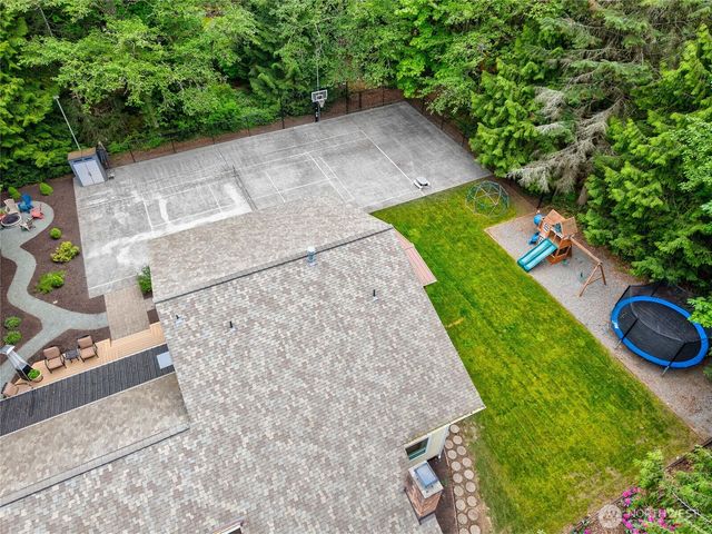 18104 NE 196th Street, Woodinville, WA 98077