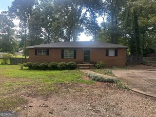 274 S Pine Hill Road, Griffin, GA 30224
