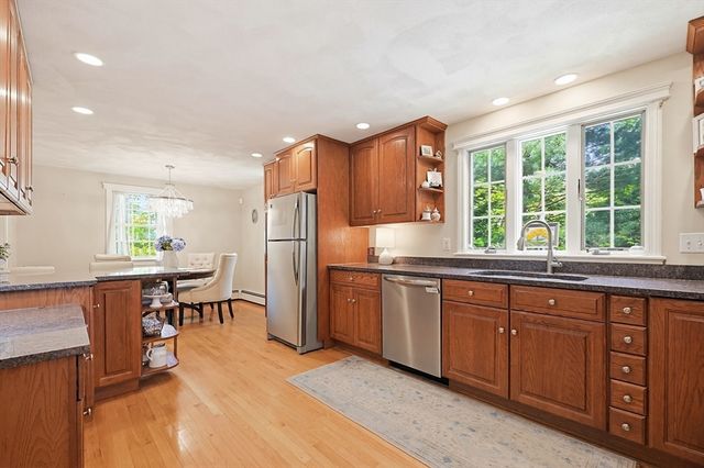 15 Calvin Rd, North Attleboro, MA 02760
