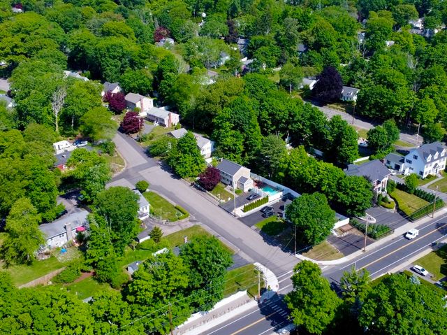 15 Calvin Rd, North Attleboro, MA 02760
