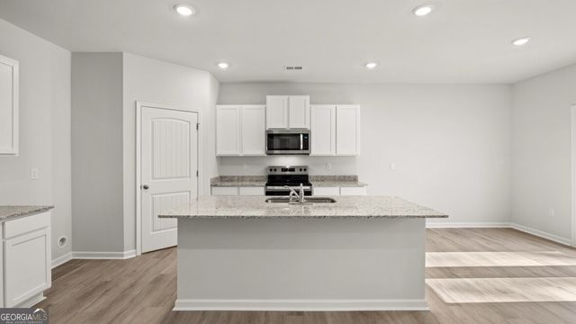 2967 Daxton Lane, Gainesville, GA 30507