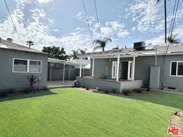 1206 Greenacre Avenue, West Hollywood, CA 90046