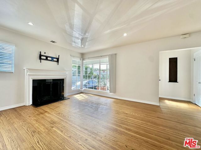 1206 Greenacre Avenue, West Hollywood, CA 90046