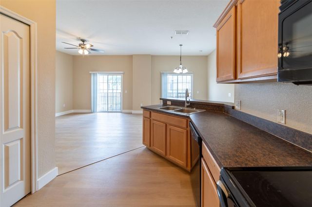 6646 S GOLDENROD ROAD 121A, Orlando, FL 32822
