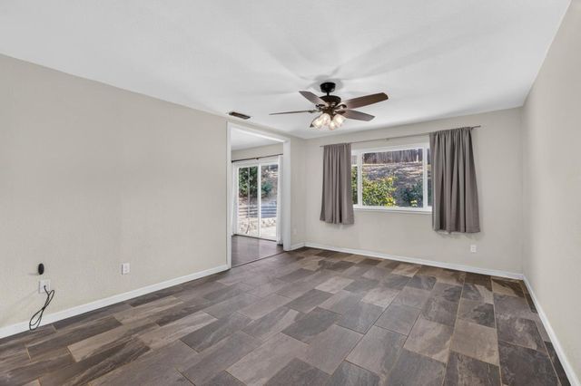 3975 Rustic Rd, Cameron Park, CA 95682