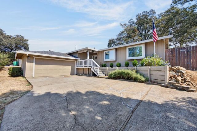 3975 Rustic Rd, Cameron Park, CA 95682