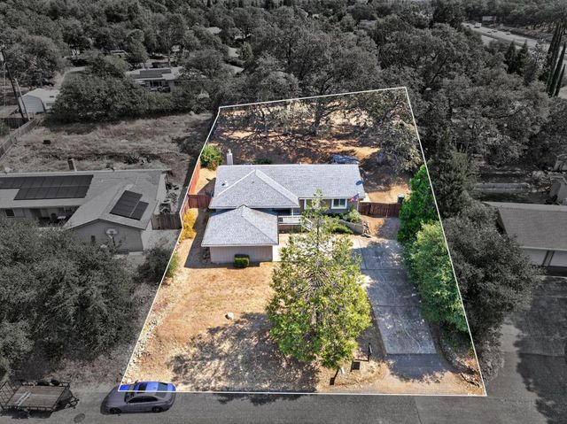 3975 Rustic Rd, Cameron Park, CA 95682