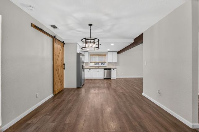 3975 Rustic Rd, Cameron Park, CA 95682
