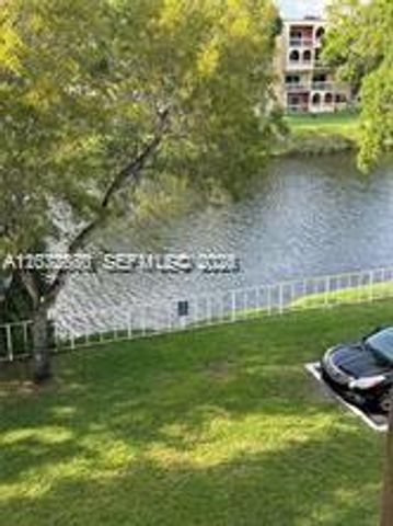 7727 SW 86th St A1-301, Miami, FL 33143