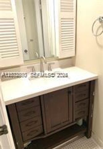 7727 SW 86th St A1-301, Miami, FL 33143