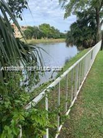 7727 SW 86th St A1-301, Miami, FL 33143