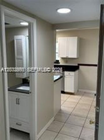 7727 SW 86th St A1-301, Miami, FL 33143